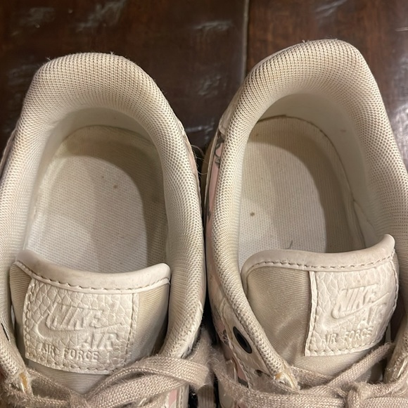 Rare Nike Floral Rose Air Force 1 exclusive 2019 edition - Picture 5 of 6